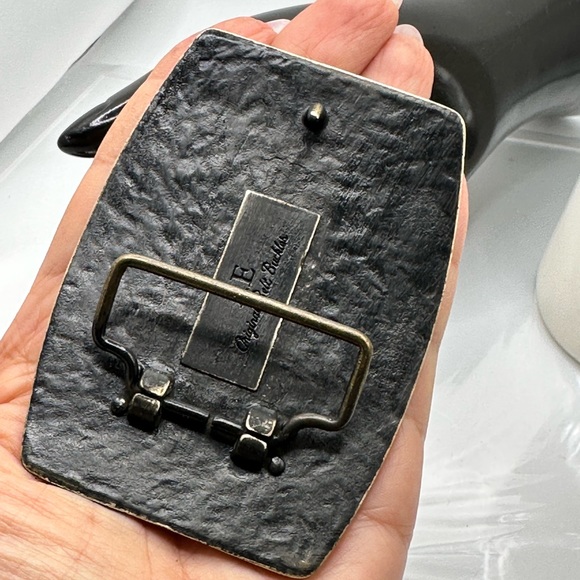 AE BUCKLE DISTRESS ( rare to find) - Picture 4 of 8